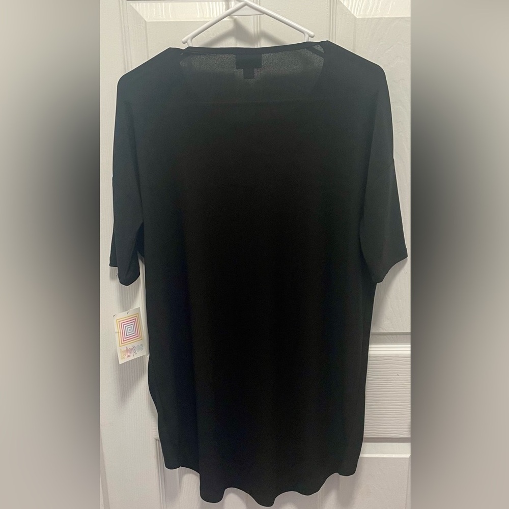 NWT-never worn-Lularue Irma Black Women's Tunic - Picture 2 of 5
